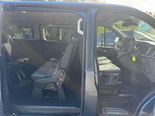 2020 Ford Tourneo Custom 2.0 EcoBlue 130ps L/R 8 Seater Titanium Auto MPV DIESEL Automatic