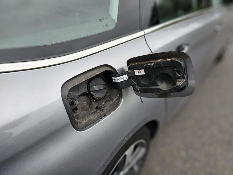 2019 Peugeot 308 SW PureTech Allure Estate Petrol Manual