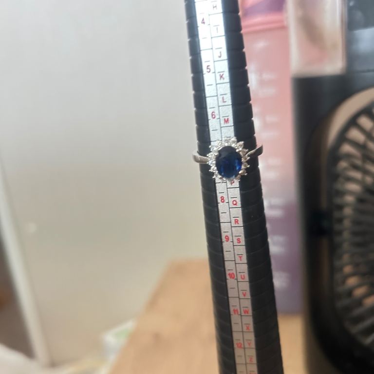 Pretty hallmarked 925 sapphire and silver ring. Brand new 