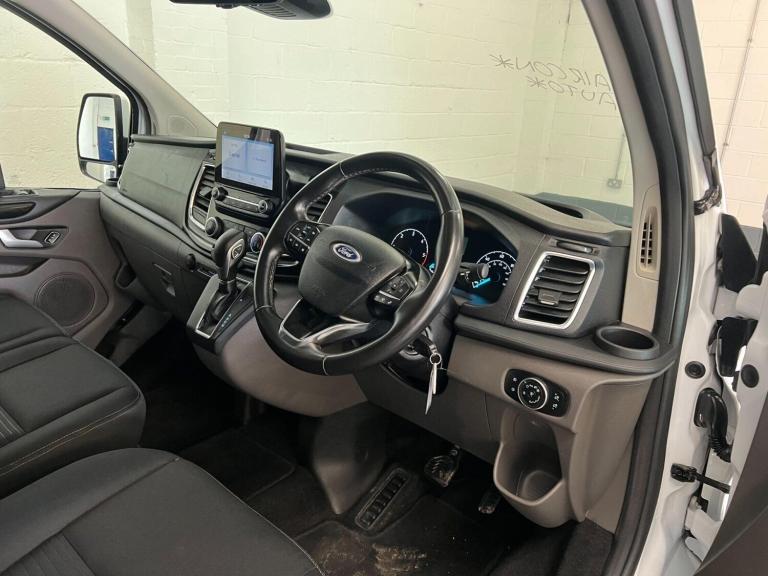 2023 Ford Transit Custom 2.0 320 EcoBlue Limited Crew Van Auto L2 H1 Euro 6 5dr Combi Van Diesel ...
