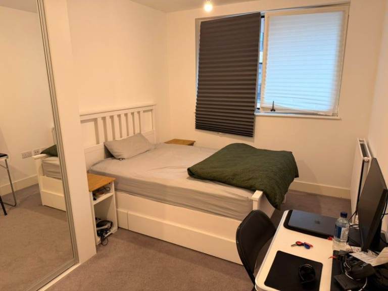 2-Bedroom Fully Furnished Apartment £2,400 PCM | All Bills Included | Southall UB2 4WP