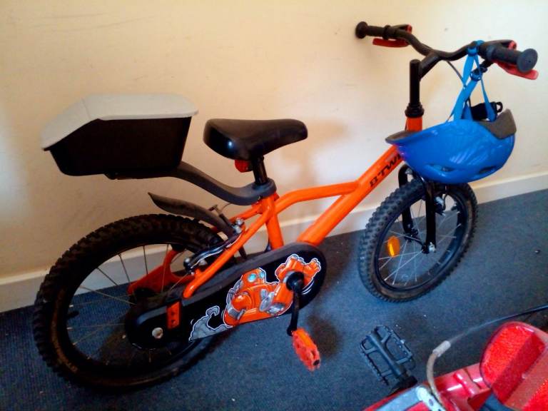 BTWIN Discover 500 Kids Bike 16" (4-6 years) - Orange/Red - Excellent Condition + 3 x Extras £30