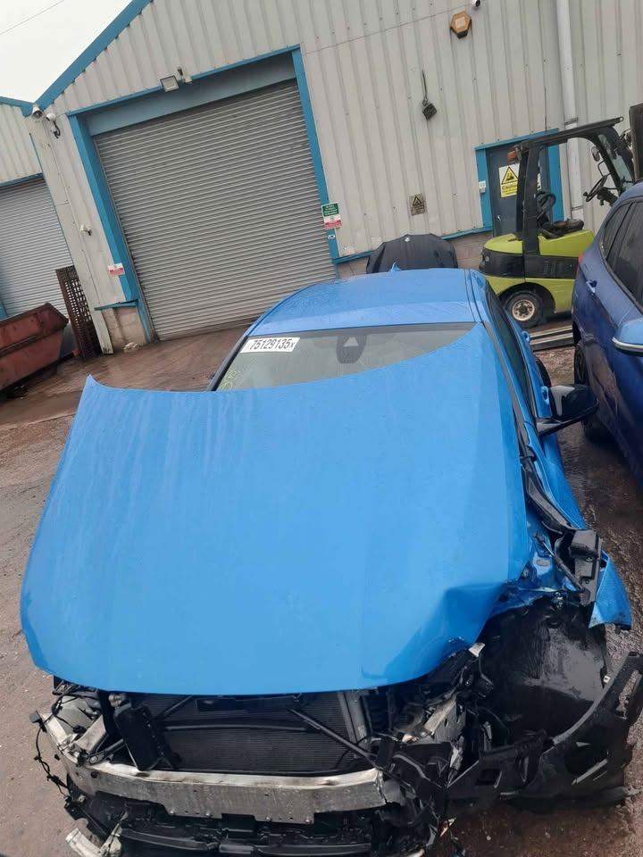 BMW 120D XDRIVE MSPORT F40 DISMANTLING PARTS WING DOOR MIRROR TAILGATE LIGHT HEAD UNIT HUB