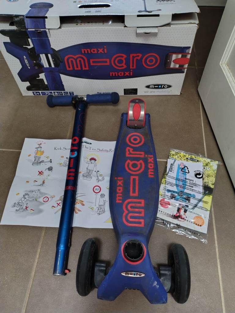 Maxi Micro DELUXE Scooter 5+ BOXED