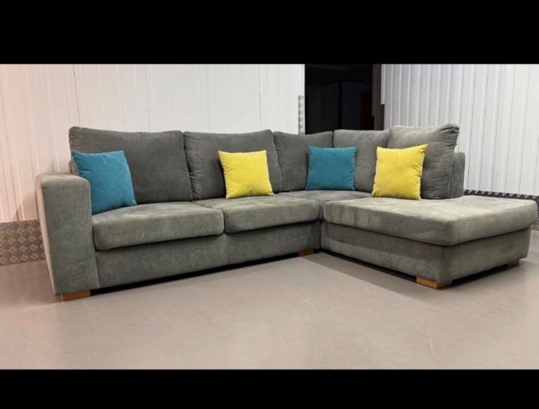 Grey Corner Sofa with Chaise Lounge – Good Condition