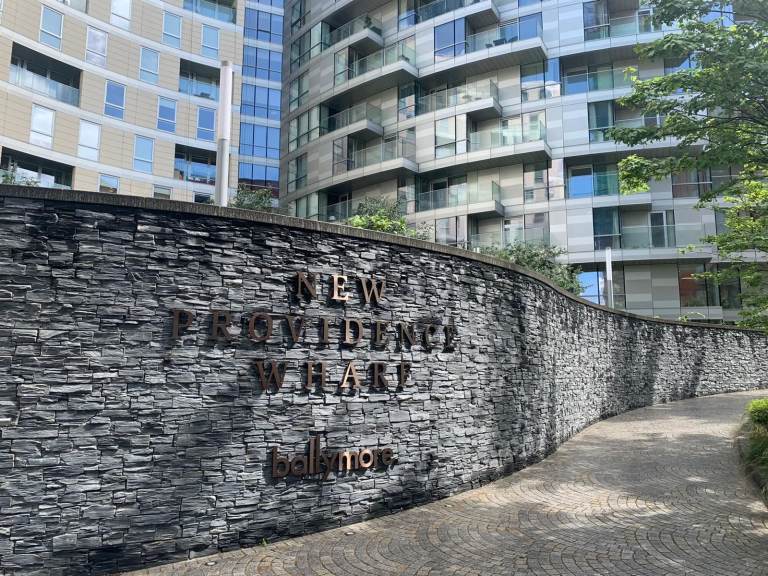 1 Bed Apartment To Rent In E14