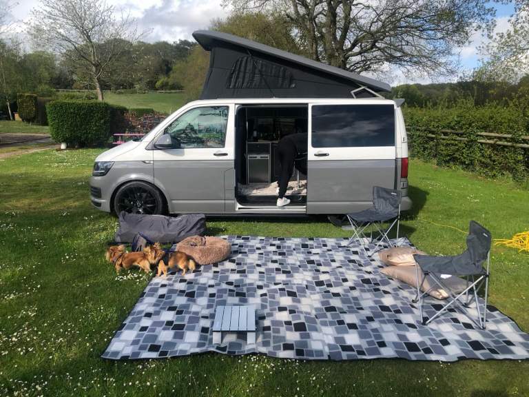 VW T6 Campervan off grid pop top 4-berth bluemotion stop/start technology, MOT till July 2026