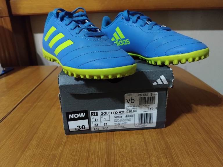 Kids Adidas football boots astro turf size 1