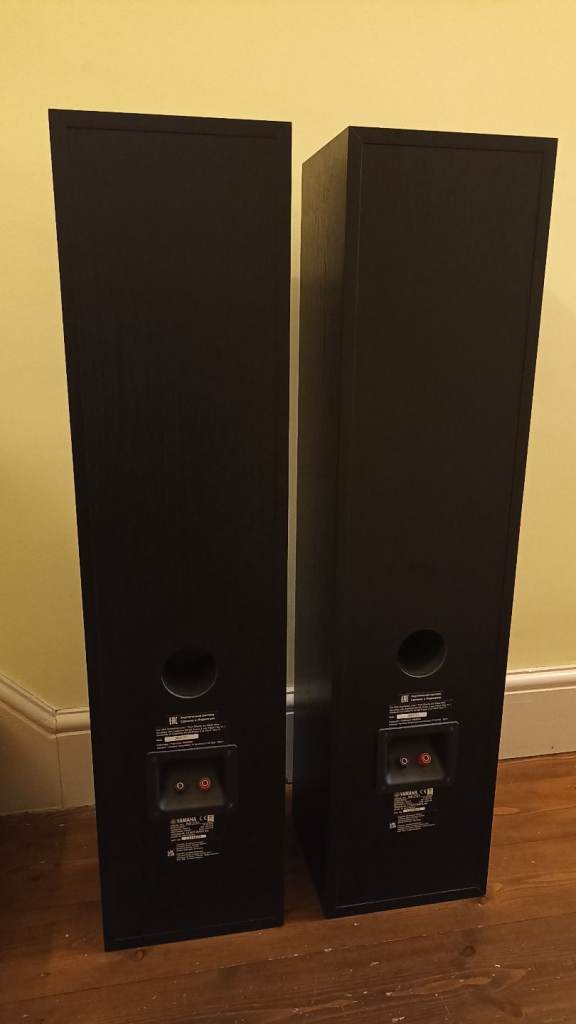 Yamaha NS-F51 Floorstanding Speakers (Pair)