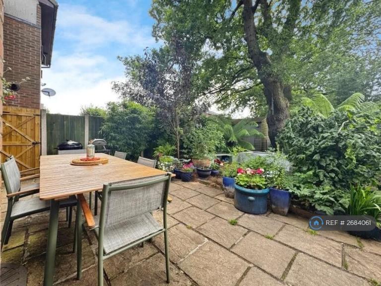 3 bedroom house in Mallards Walk, Preston, PR5 (3 bed) (#2684061)