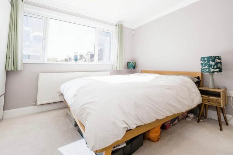 🏡🗝 Bright Double Room in Central Location – All Bills Included – Whitechapel 🏡🗝