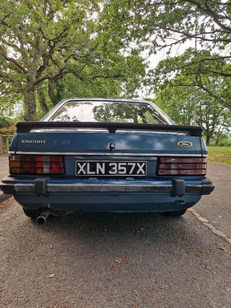 Ford, ESCORT, Hatchback, 1982, Manual, 1597 (cc), 5 doors