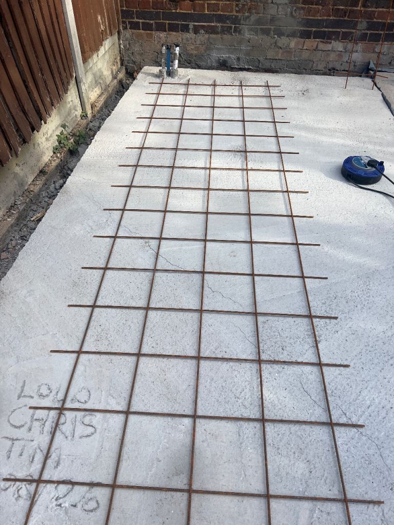 Reinforcing Mesh for Concrete Slab – Good Condition