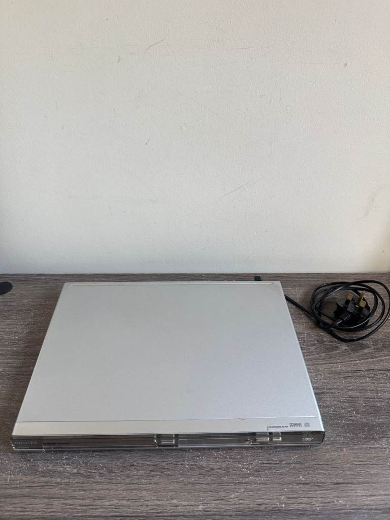 Philips DVD Player DVP3020/05 Silver (No Remote)