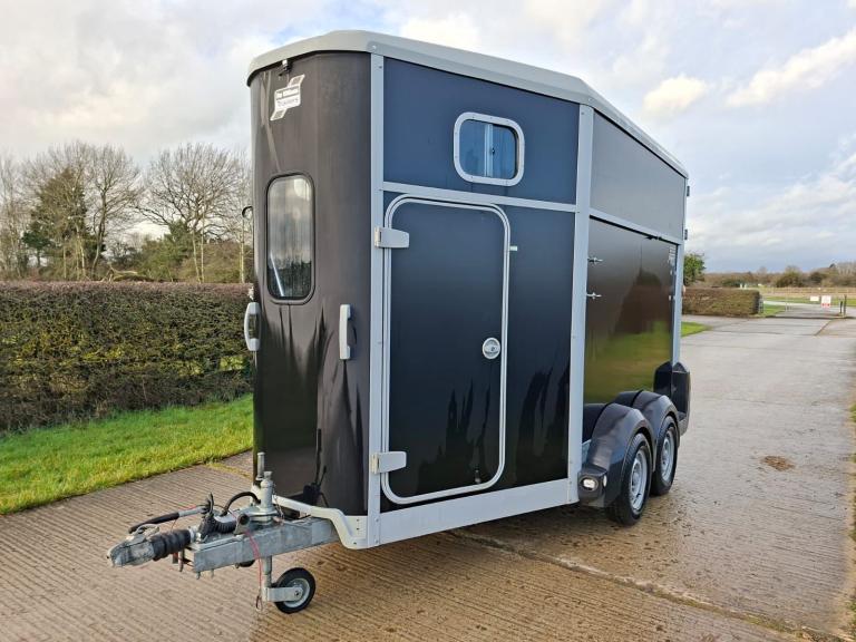 2013 Ifor Williams HB511 – Excellent Condition – Low Use – Ready to Go