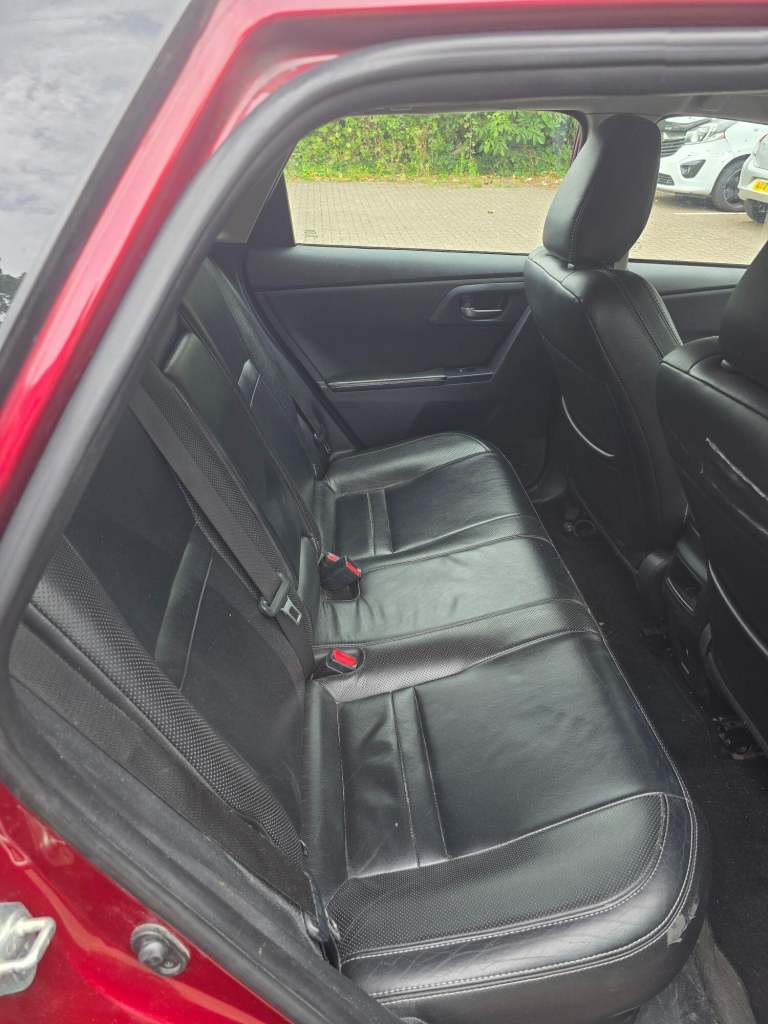 TOYOTA AURIS 1.8 VVT-h Active 2018