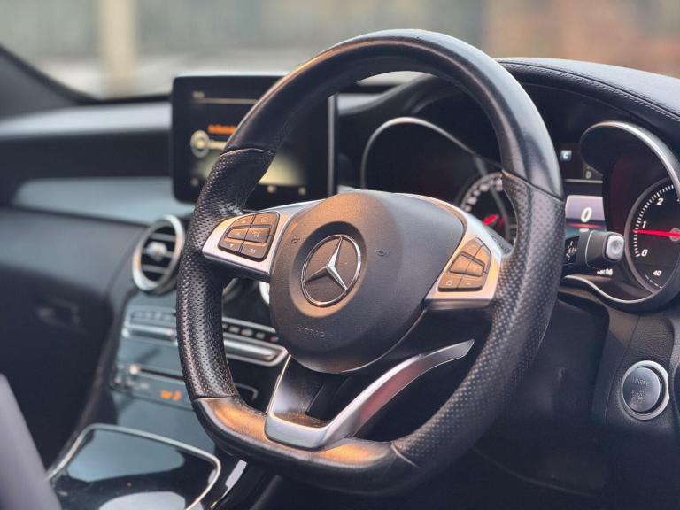 2015 Mercedes-Benz C Class 2.1 C220d AMG Line (Premium Plus) 7G-Tronic+ Euro 6 (s/s) 4dr SALOON D...