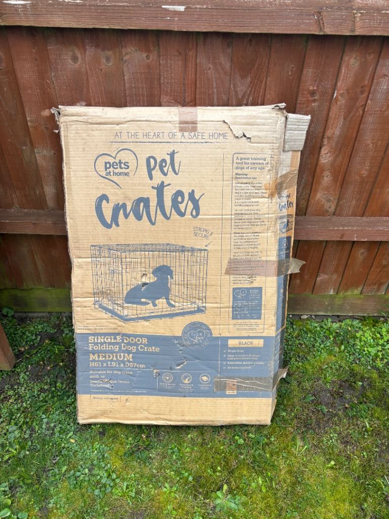Pets at home medium dog crate unused 