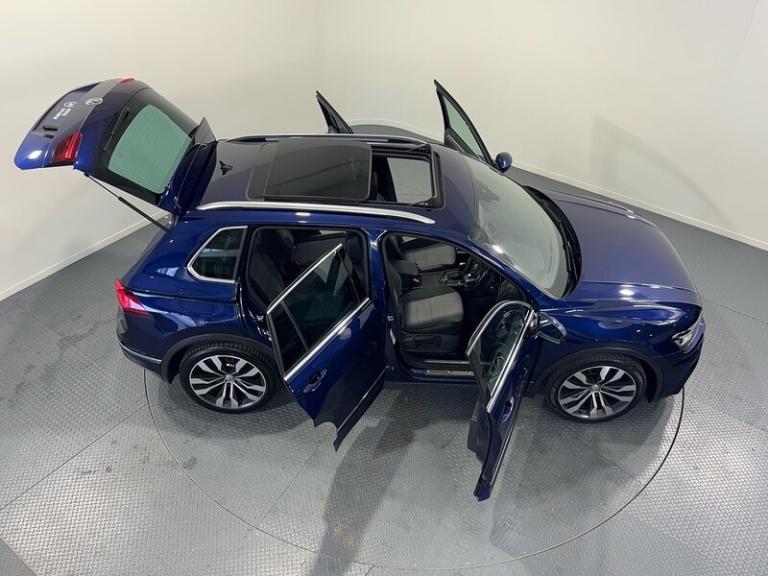 2017 Volkswagen Tiguan TDI R-Line SUV Diesel Automatic