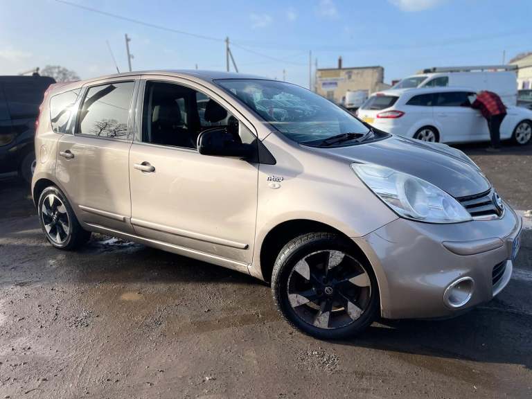 NISSAN NOTE 1.4 16V n-tec+ 2013