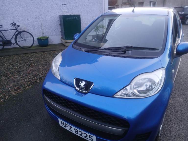 Peugeot, 107, Hatchback, 2011, Manual, 998 (cc), 5 doors