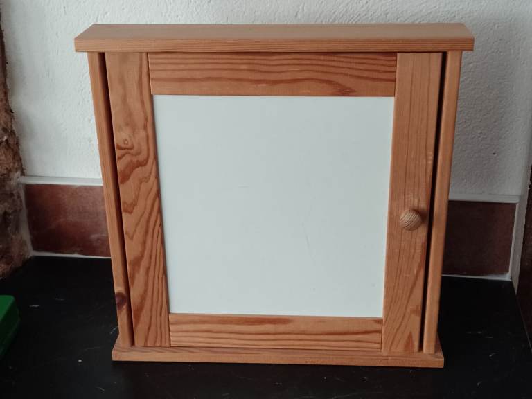 Pine key storage box