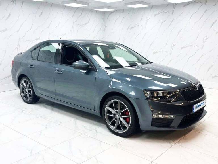 2015 Skoda Octavia 2.0 TDI vRS Hatchback 5dr Diesel Manual Euro 5 (s/s) (184 ps) Hatchback Diesel...