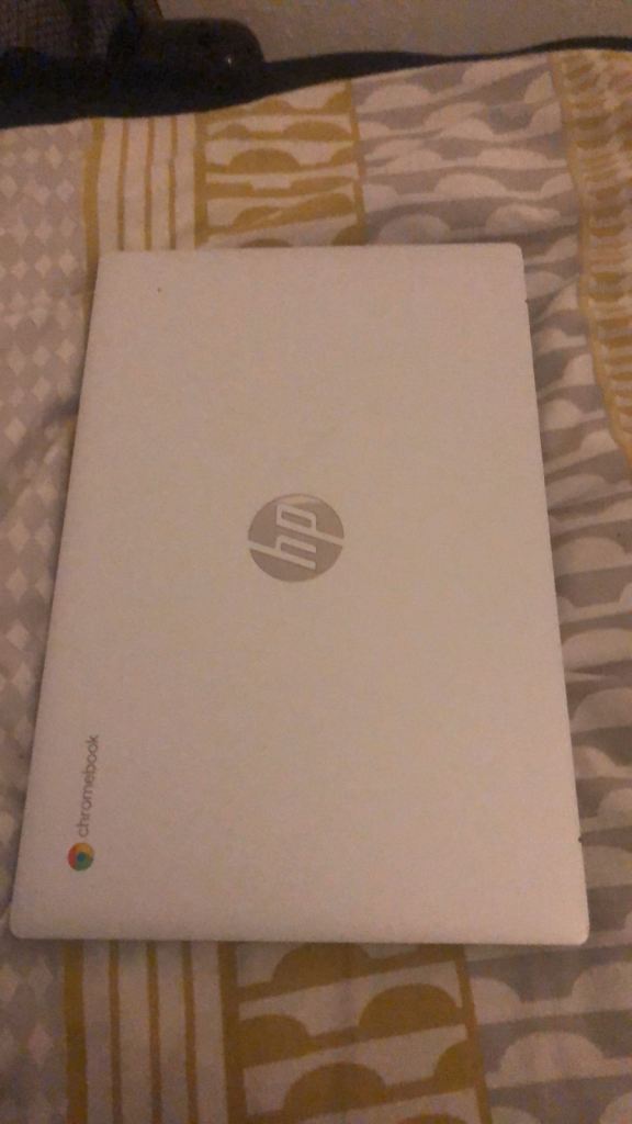 HP Chromebook 14"  (WILL SELL FAST)