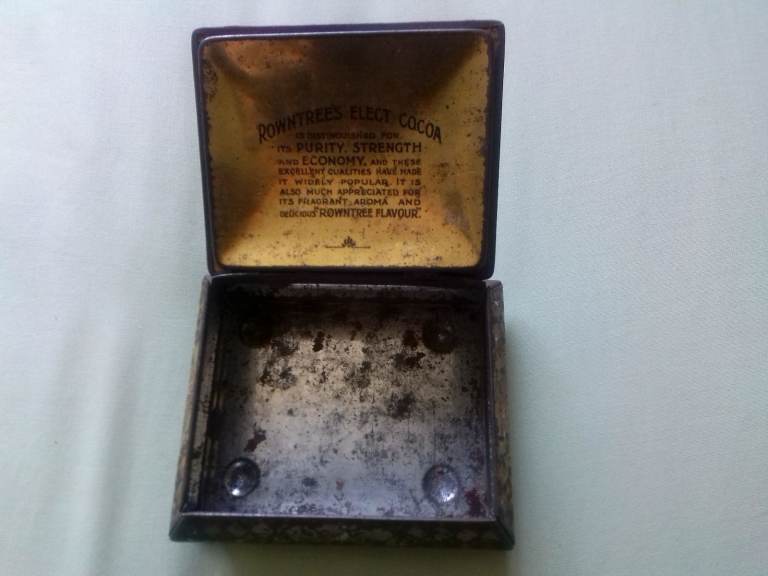 Vintage very collectable 1910 rowntrees & co York chocolates small tin