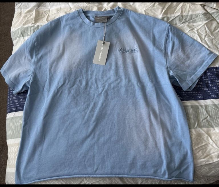 Cernucci - Washed Boxy Distressed T-Shirt - Blue