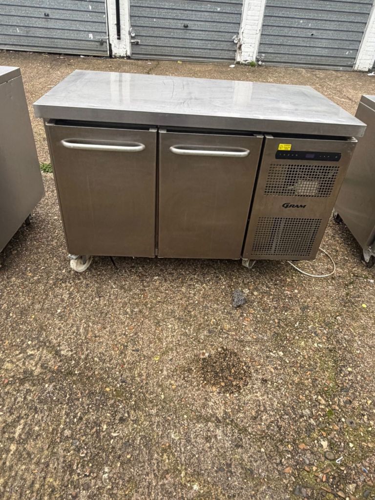 Commercial bench fridge cafe shop restaurant takeaway 