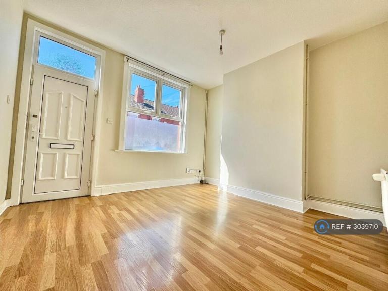 2 bedroom house in Chandos St, Coventry, CV2 (2 bed) (#3039710)