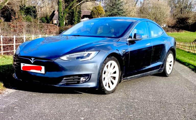 TESLA S 75D Dual MOTOR new MOT ULEZ free