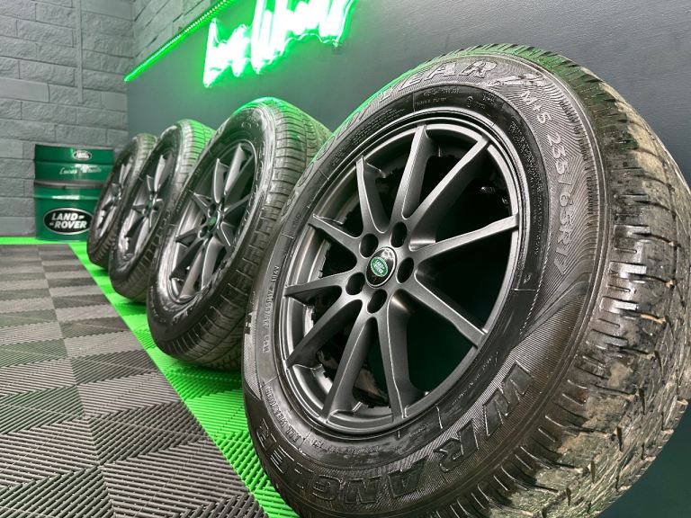 Range Rover Evoque / Freelander 2 / Discovery Sport 17” alloy wheels Anthracite Grey & 6mm+ Goodyear