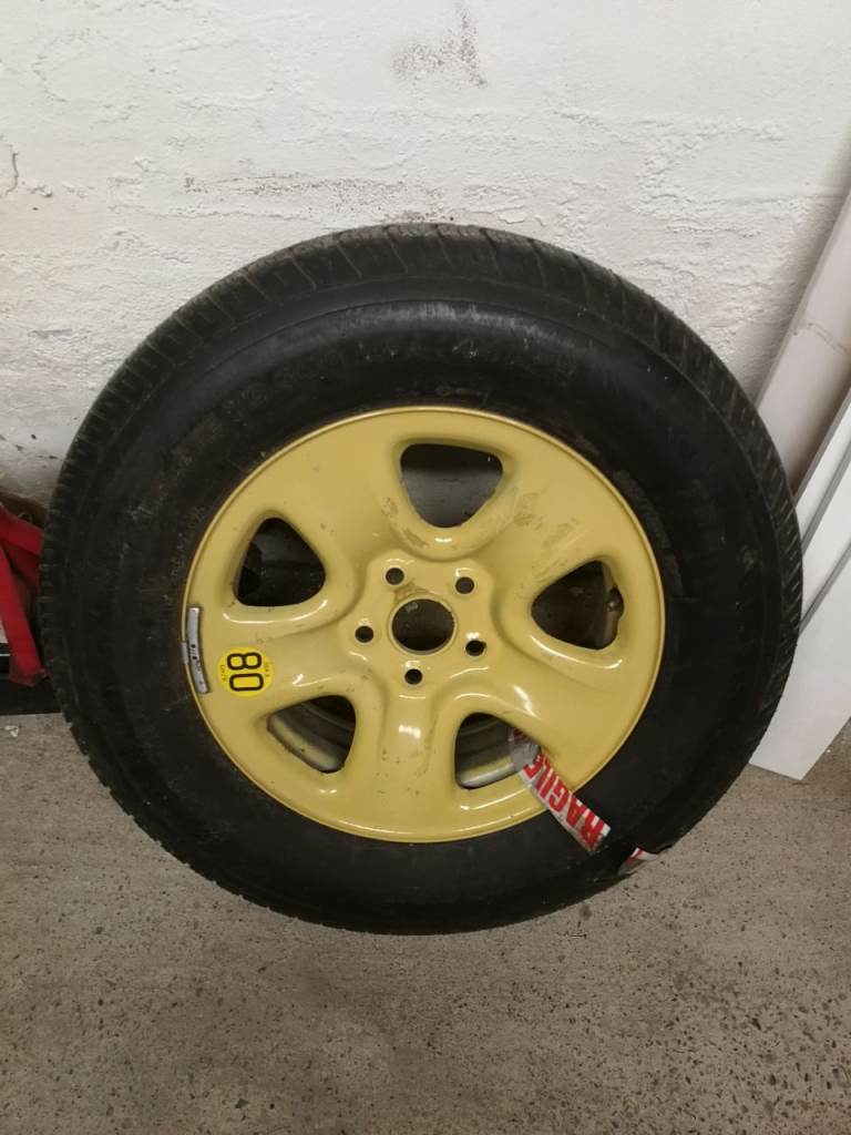 spare wheel and tyre