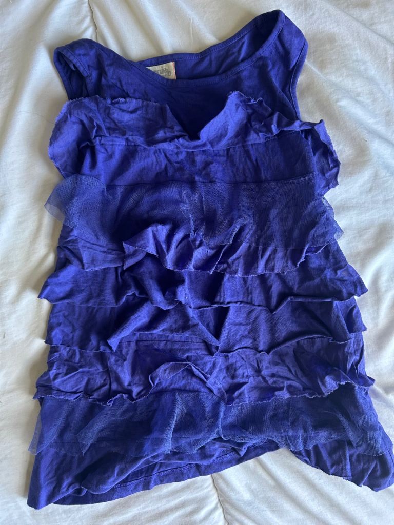 Johnnieb frilly top