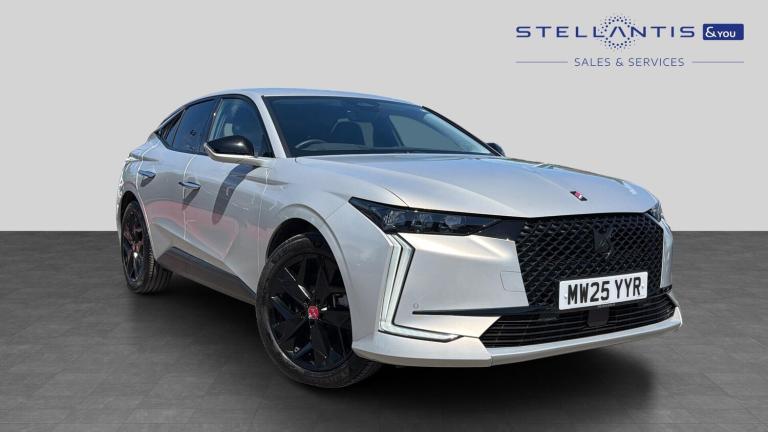 2025 DS Automobiles DS 4 1.6 E-TENSE 12.4kWh Performance Line Hatchback 5dr Petrol Plug-in Hybrid...