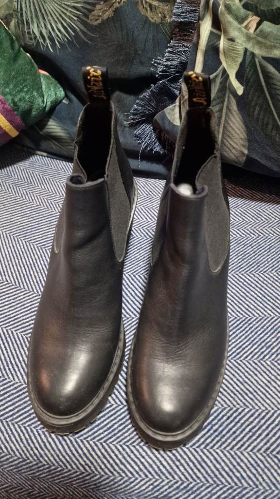 Dr Martens Hurston Sendal Black Leather Block Heel Chelsea Chunky Boots Uk 7