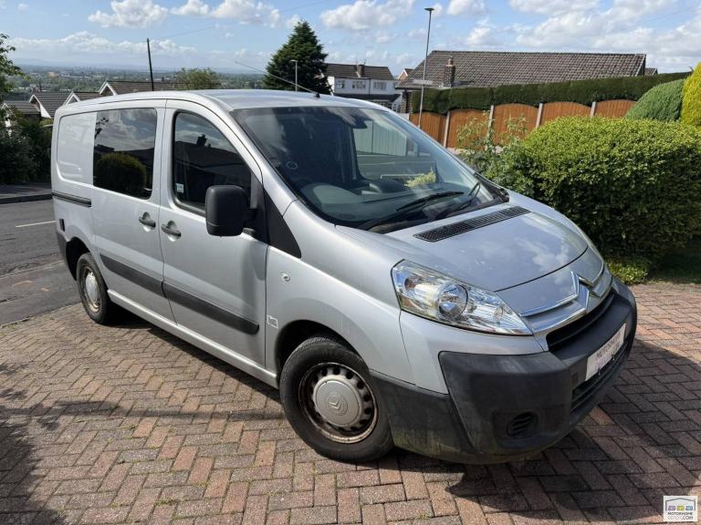 2012 CITREON DISPATCH 2 BERTH CAMPERVAN BUILT BY CUSTON VAN WORKS