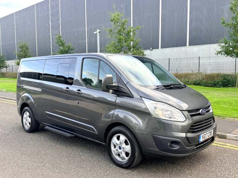2017/17 FORD TRANSIT TOURNEO CUSTOM TITANIUM 9 SEATER MINIBUS-2.0 TDCI 130PS LWB