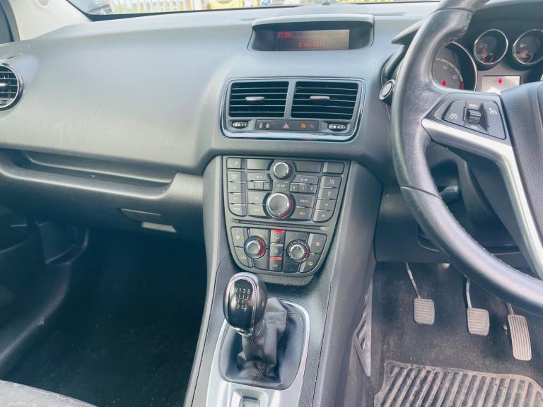 2017 Vauxhall Meriva 1.4i 16V Life 5dr MPV Petrol Manual