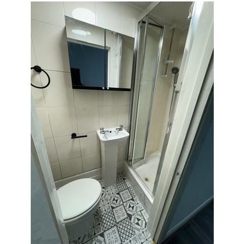 Double Self-Contained Studio in North Pole Road, North Kensington, W10 6QL