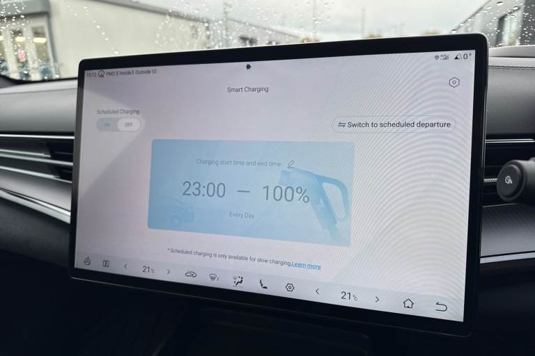 2025 BYD Seal 82.5kWh Excellence Auto AWD 4dr Saloon Automatic