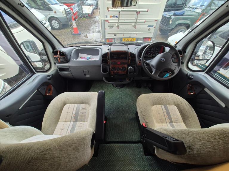 Swift Suntor 590RL Coachbuilt Motorhome 2004