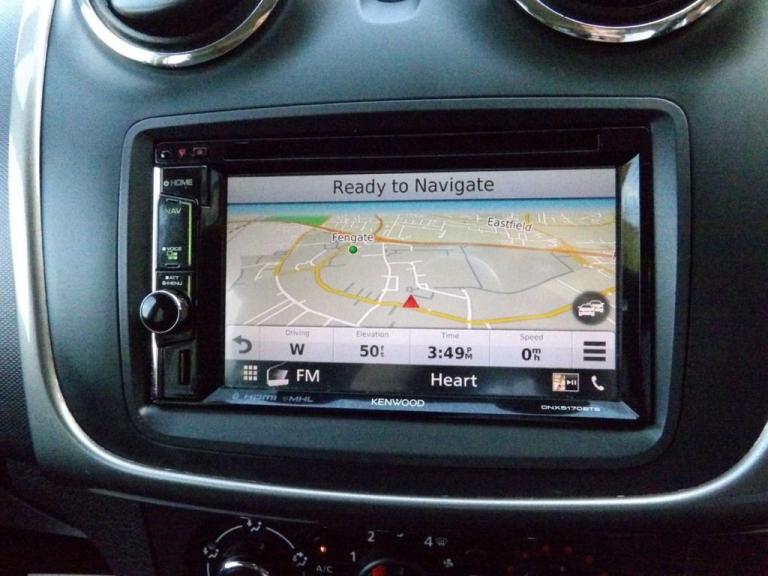 2015 65 DACIA SANDERO 1.5 DCI LAUREATE HATCHBACK 5DR DIESEL MANUAL EURO 5 (90 PS