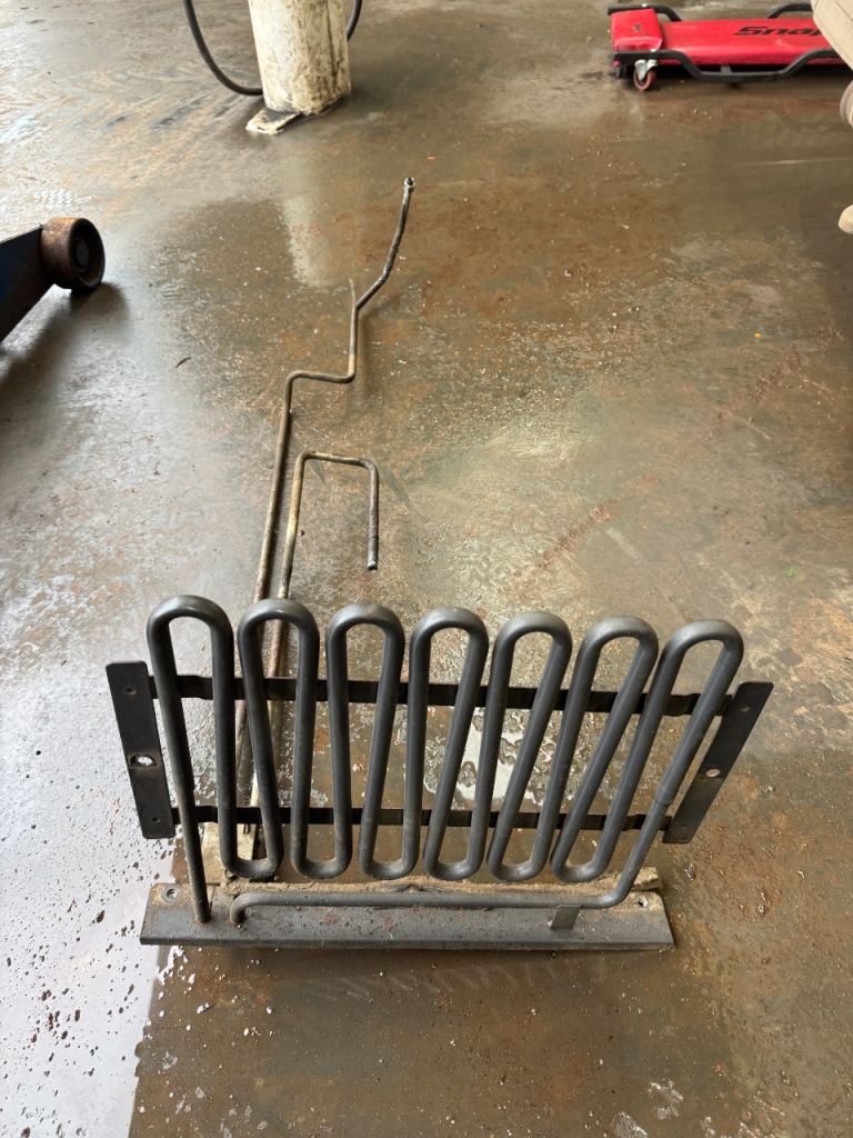Kubota F3680 Hydraulic Oil Cooler – Good Condition