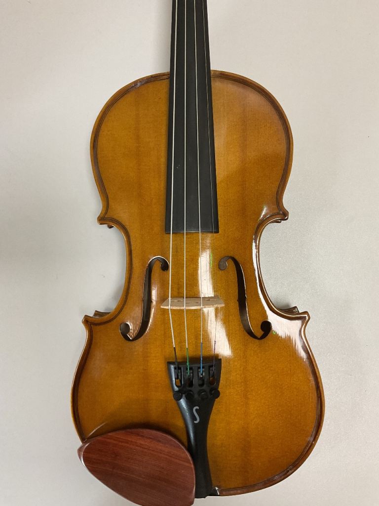 Stunning ‘As New’ 3/4 Stentor 1 & New Case