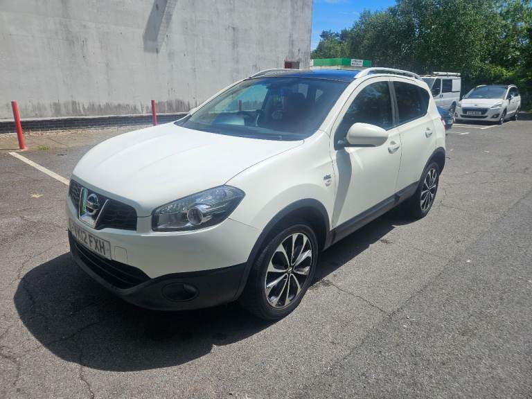 Nissan, QASHQAI, Hatchback, 2012, Manual, 1461 (cc), 5 doors