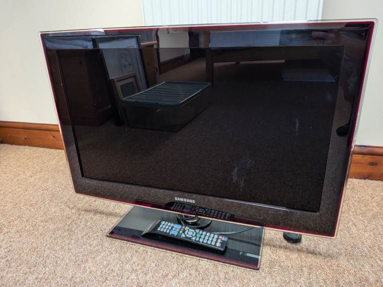 32 inch Samsung TV 