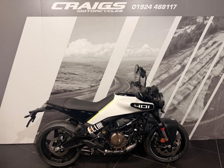 HUSQVARNA 401 VITPILEN NEW STREET BIKE IN STOCK AT CRAIGS MOTORCYCLES